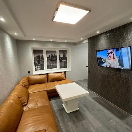 Elite Apartments 雷泽克内 外观 照片